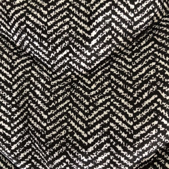 So fuzzy vest - Picture 2 of 3